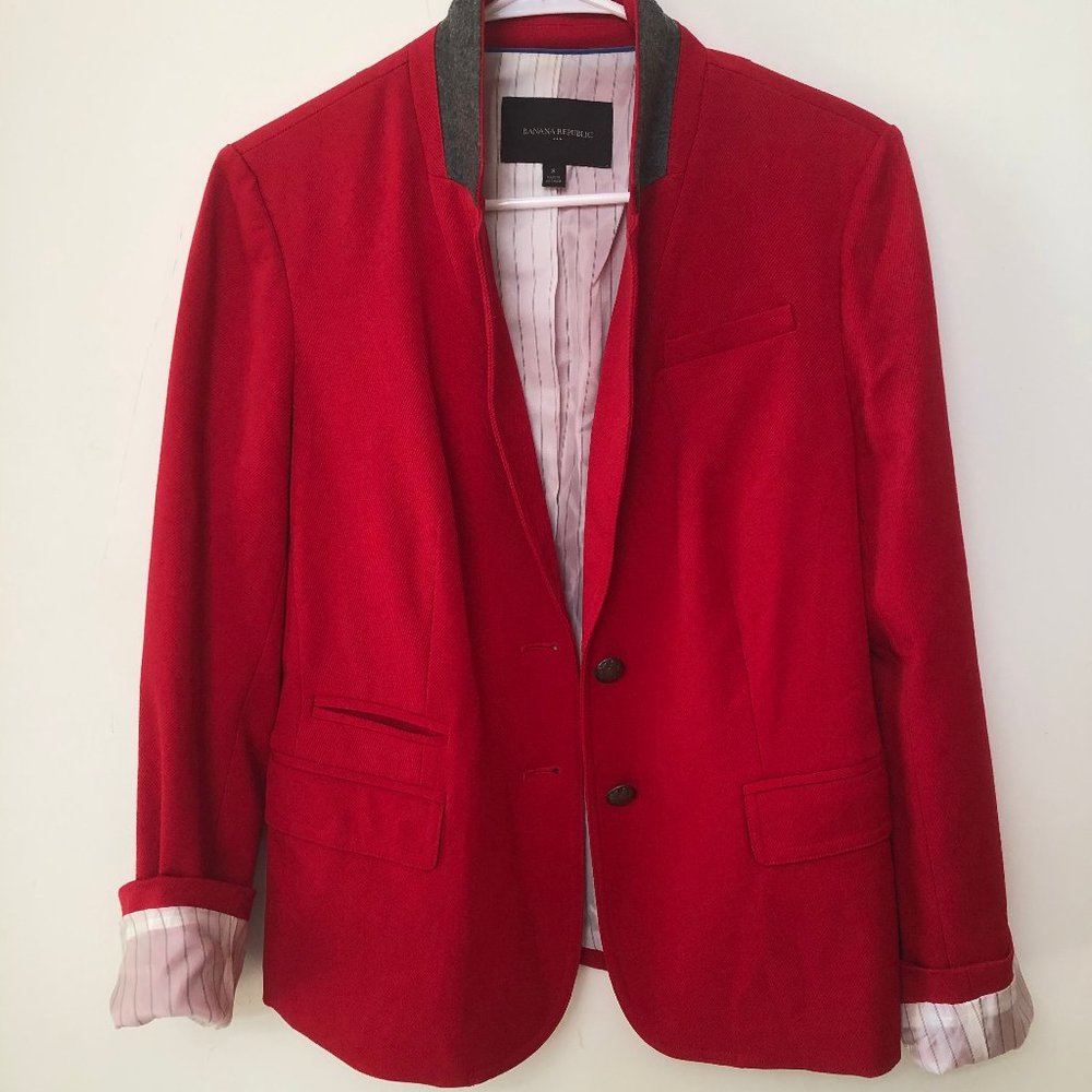 Banana Republic Red Academy Blazer Size 8